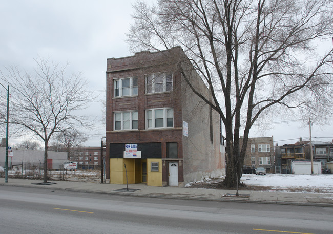 6938 S Halsted St in Chicago, IL - Building Photo - Building Photo