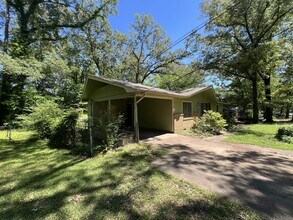 3152 Bilgray Dr in Jackson, MS - Building Photo - Building Photo