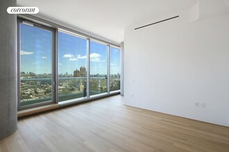 56 Leonard St in New York, NY - Building Photo - Building Photo