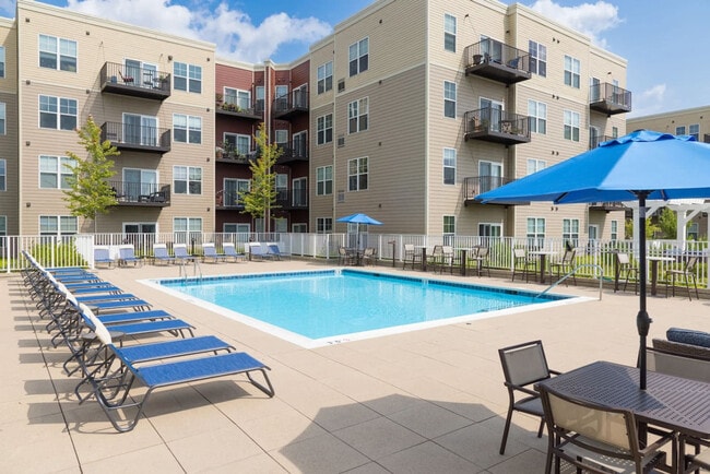 255 N Addison Ave in Elmhurst, IL - Building Photo - Building Photo