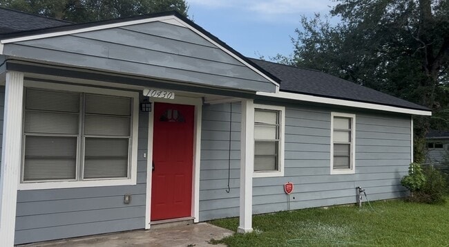 property at 10430 Wicklowe St