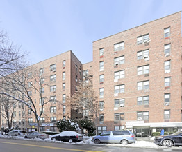 144-31 41st Ave in Flushing, NY - Building Photo - Building Photo