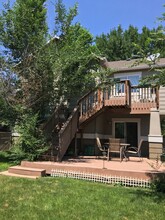 3875 Oakwood Dr in Longmont, CO - Building Photo - Building Photo