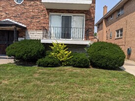 400 Prairie Ave in Calumet City, IL - Building Photo