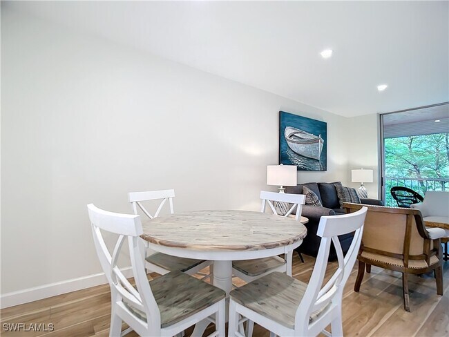 180 Turtle Lake Ct