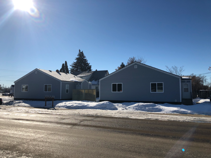 604 5th St SW in Sidney, MT - Building Photo