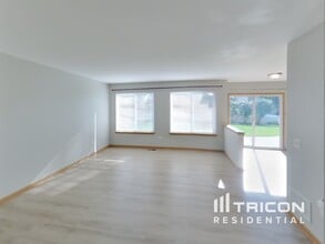 50 Raven Dr in Aurora, IL - Building Photo - Building Photo