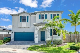 28425 SW 133rd Path in Homestead, FL - Building Photo - Building Photo