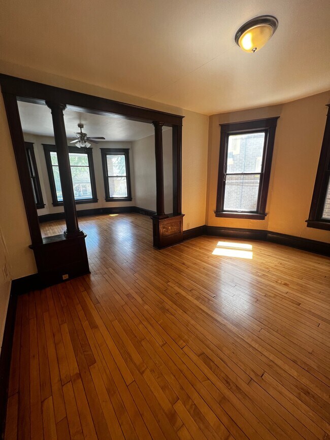 1242 E Mifflin St, Unit 2