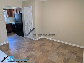 4309 Pin Oak Dr in Durham, NC - Building Photo - Building Photo