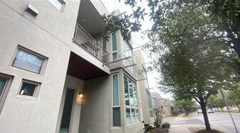 4056 Berkman Dr in Austin, TX - Building Photo