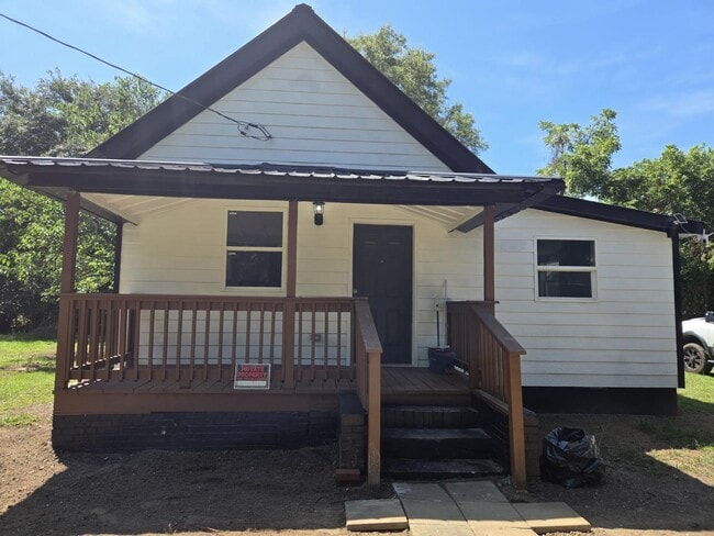 72 Tigner St in Newnan, GA - Building Photo - Building Photo