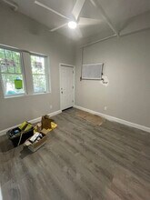 415 Washington St, Unit B in Brookline, MA - Building Photo - Building Photo