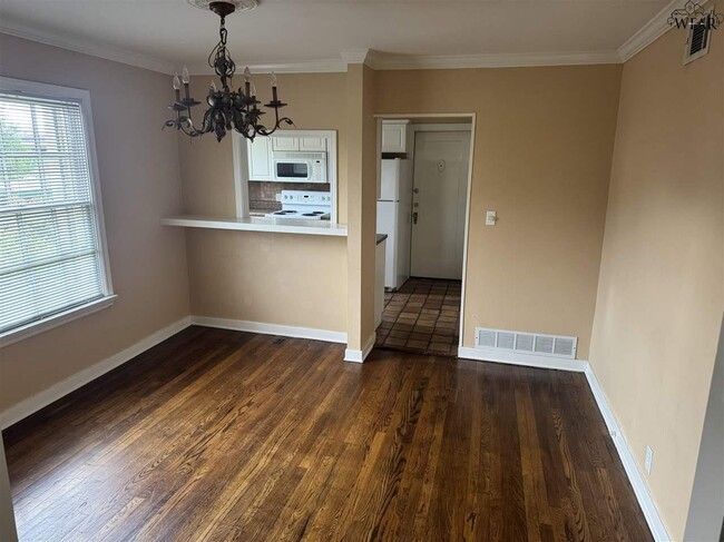 property at 2308 Speedway Ave