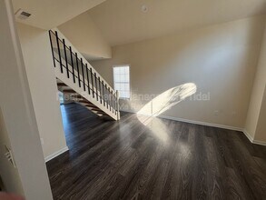 459 Charter Oak Dr in Newport News, VA - Building Photo - Building Photo