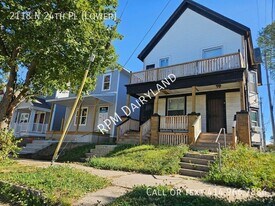 2118 N 24th Pl in Milwaukee, WI - Building Photo