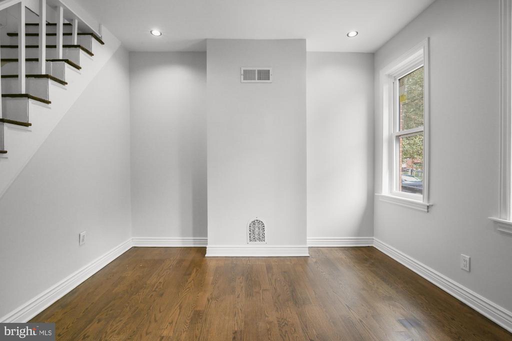 1700 Memphis St in Philadelphia, PA - Building Photo