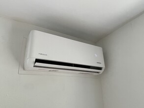 1221 Lake Dr in Gonzalez, FL - Building Photo - Building Photo