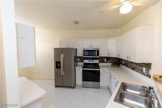 12040 Summergate Cir in Ft. Myers, FL - Building Photo - Building Photo