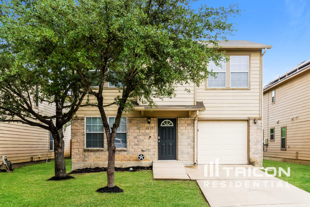 6139 Plumbago Pl in San Antonio, TX - Building Photo