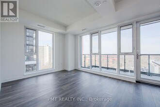 130 River St in Toronto, ON - Building Photo - Building Photo