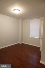 4945 Chestnut St-Unit -B in Philadelphia, PA - Building Photo - Building Photo