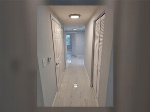 6492 Emerald Dunes Dr in West Palm Beach, FL - Building Photo - Building Photo