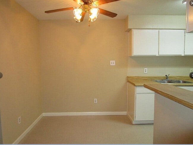 property at 2200 Cypress Landing Rd