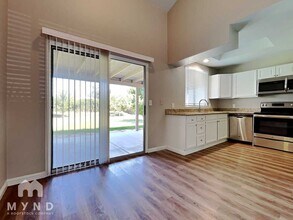 818 E Piute Ave in Phoenix, AZ - Building Photo - Building Photo