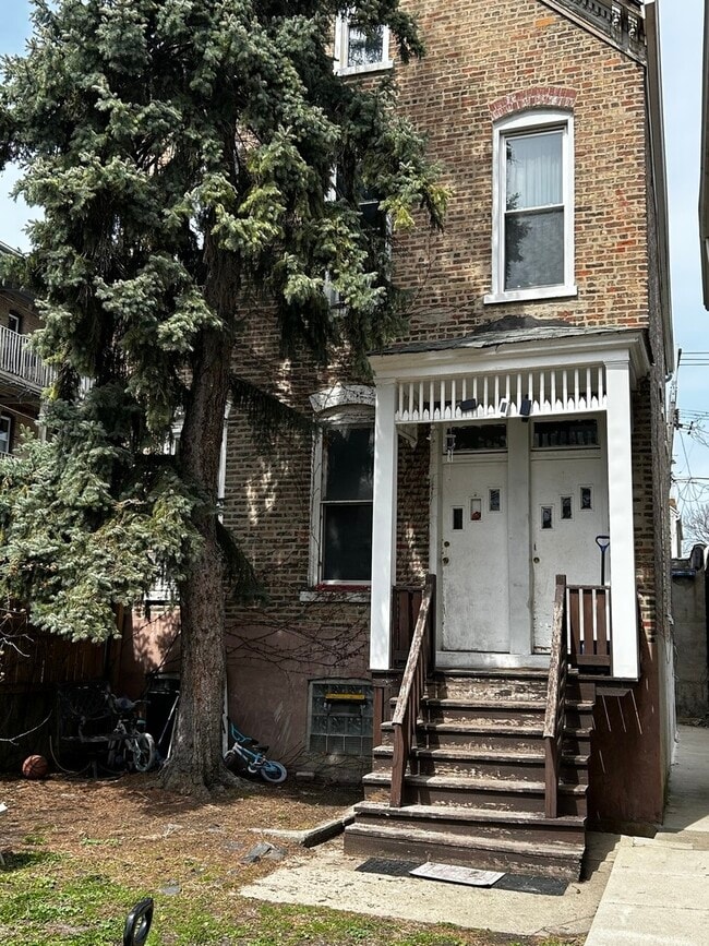 property at 2744 W 23rd St