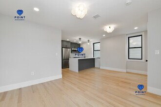 516 Sumner St, Unit 3 in Boston, MA - Foto de edificio - Building Photo