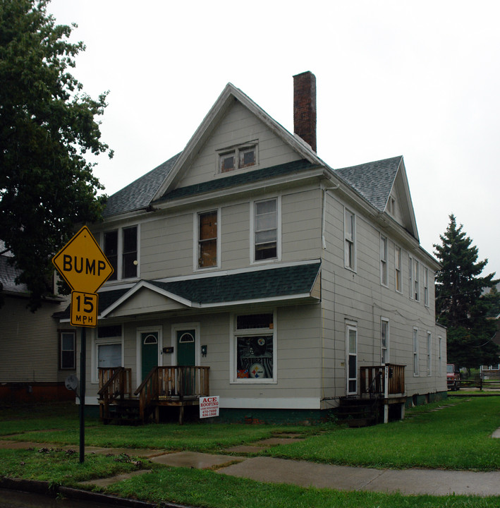 219 Oswald St in Toledo, OH - Building Photo