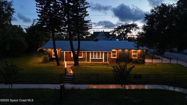1712 Pineapple Ave in Melbourne, FL - Building Photo - Building Photo