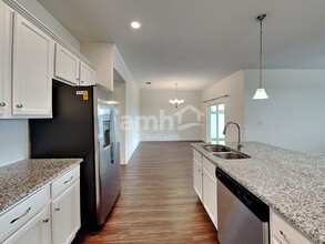 4715 Windy Hammock Way in Palmetto, FL - Foto de edificio - Building Photo