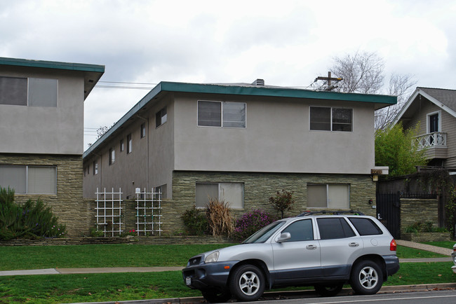 2257 2nd Ave in Sacramento, CA - Building Photo - Building Photo