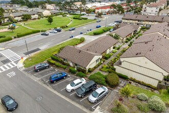 3665 Carter Dr in South San Francisco, CA - Foto de edificio - Building Photo