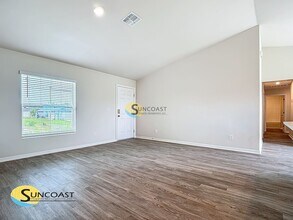 6251 W Whispering Dr in Citrus Springs, FL - Foto de edificio - Building Photo