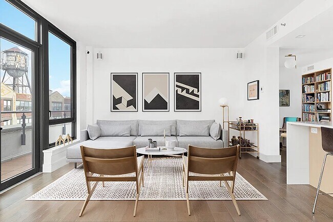 50 Greenpoint Ave in Brooklyn, NY - Building Photo - Building Photo
