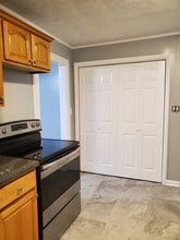 135 Kingsolver St in Bristol, VA - Building Photo - Building Photo