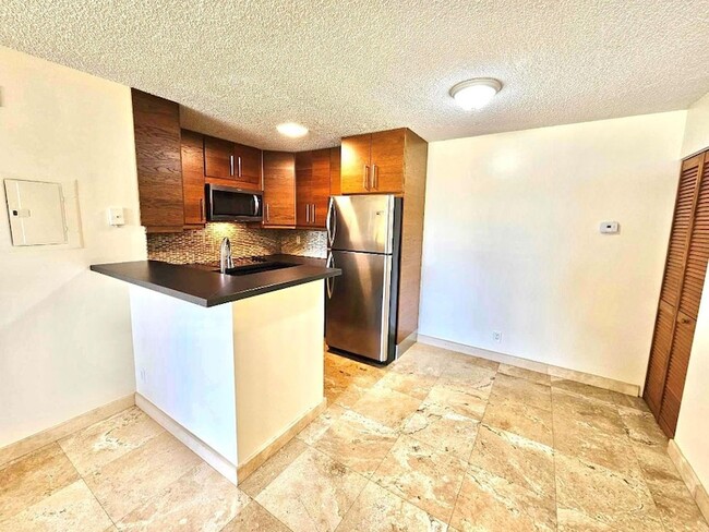 851 Lyons Rd, Unit 22106 in Coconut Creek, FL - Foto de edificio - Building Photo