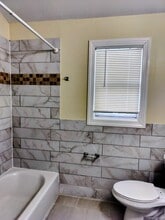 53 Juniper Rd in Port Washington, NY - Building Photo - Building Photo