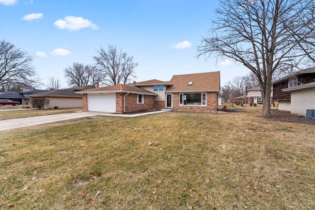 7728 Williams St in Downers Grove, IL - Building Photo - Building Photo