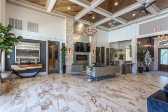 Grove Park Apartments in Tallahassee, FL - Foto de edificio - Building Photo