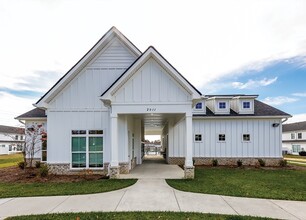 Guild Falls in Chattanooga, TN - Building Photo - Building Photo