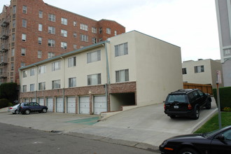 280 Lenox Ave in Oakland, CA - Building Photo - Building Photo