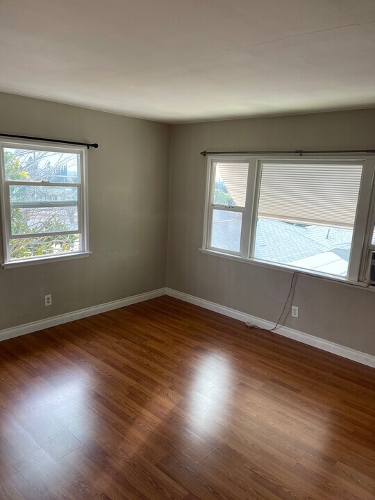 12475 Bryant St in Yucaipa, CA - Building Photo