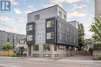 10 McArthur Ave. in Ottawa, ON - Building Photo - Building Photo