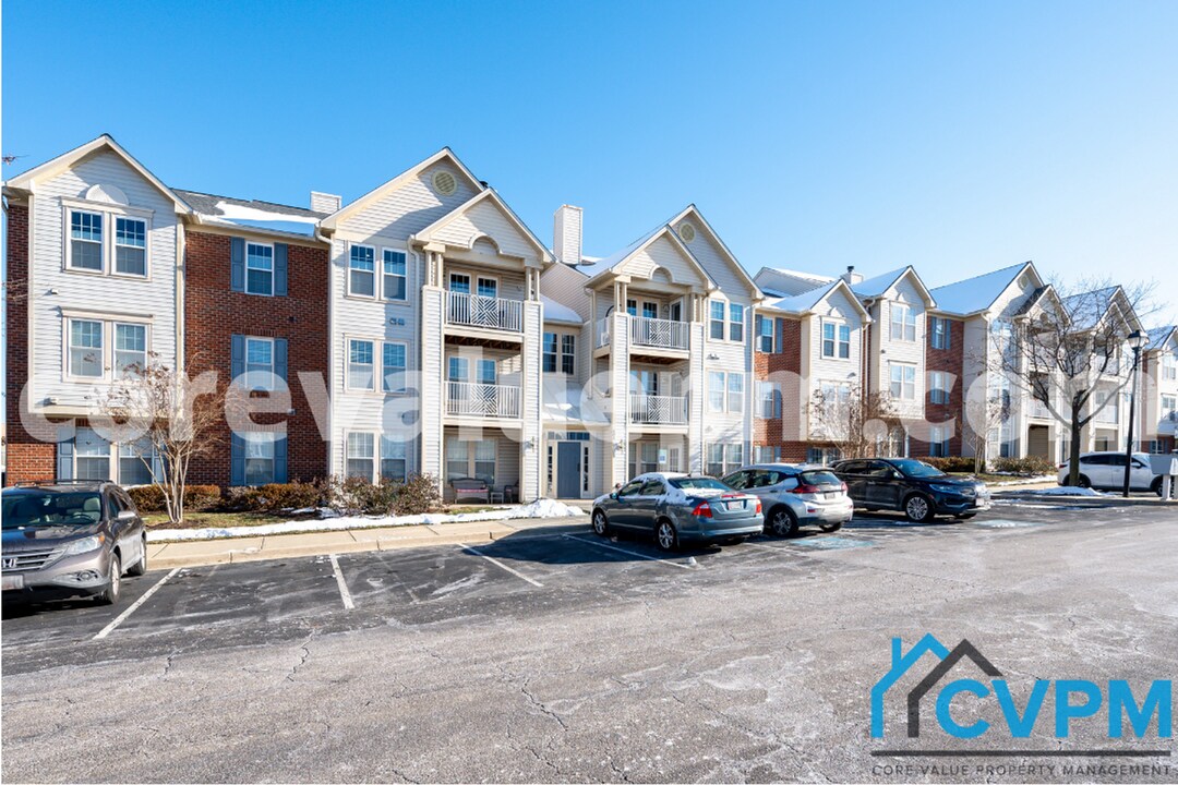 702 Orchard Overlook in Odenton, MD - Building Photo