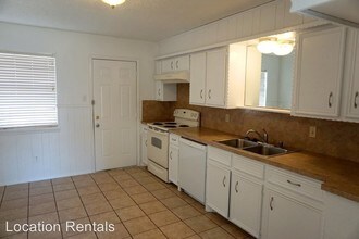 2304 40th St in Lubbock, TX - Building Photo - Building Photo