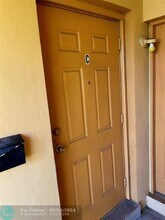 7655 Venetian St-Unit -C in Miramar, FL - Building Photo - Building Photo